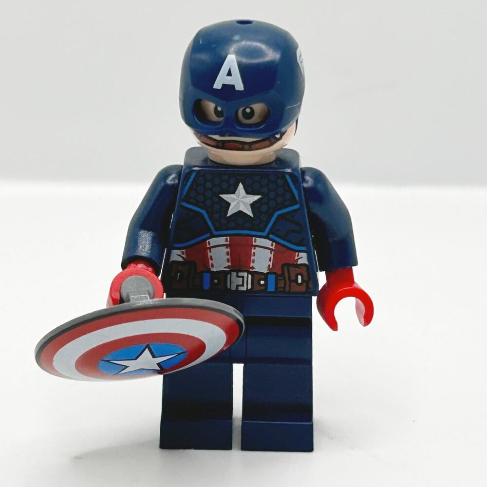 LEGO Superheroes: Captain America Minifig with Shield Marvel Avengers EUC